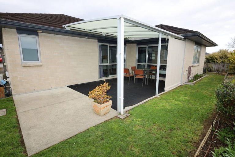 Photo of property in 32 Excelsa Place, Papamoa Beach, Papamoa, 3118