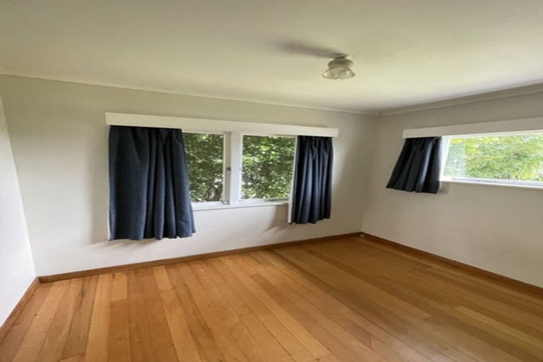 Photo of property in 7 Acacia Road, Torbay, Auckland, 0632