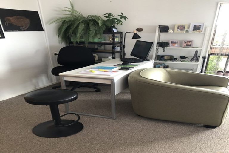 Photo of property in 1/28 Firth Road, Torbay, Auckland, 0630