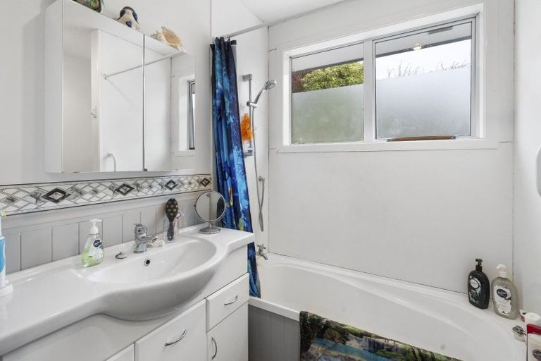 Photo of property in 22 Moore Street, Rolleston, 7614