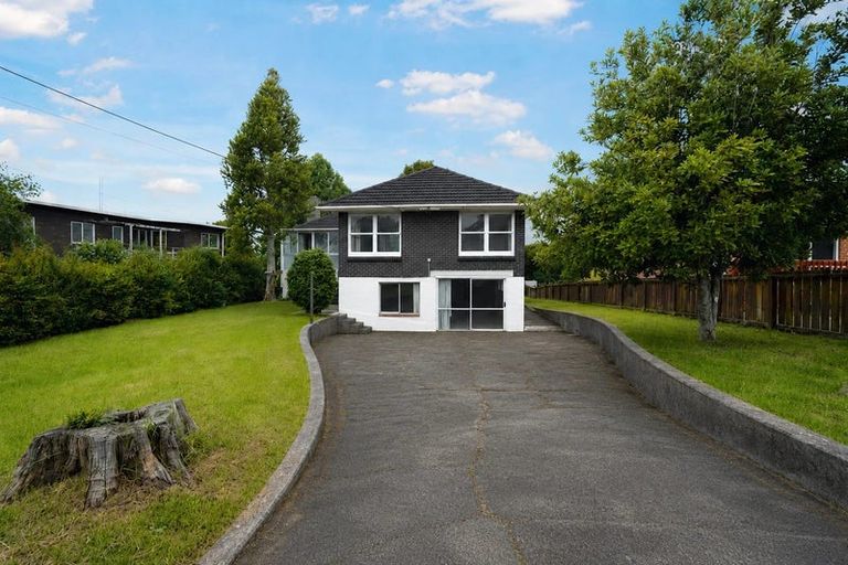 Photo of property in 41 Royal Road, Massey, Auckland, 0614