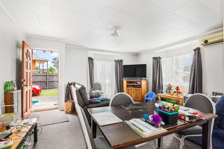 Photo of property in 4 Caulfield Place, Nawton, Hamilton, 3200