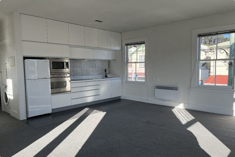 Photo of property in 2/69 Owen Street, Newtown, Wellington, 6021