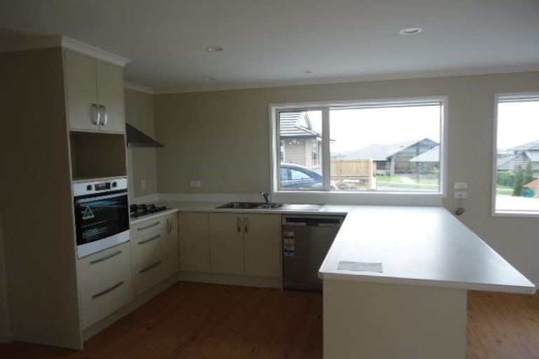 Photo of property in 39 Magellan Rise, Flagstaff, Hamilton, 3210