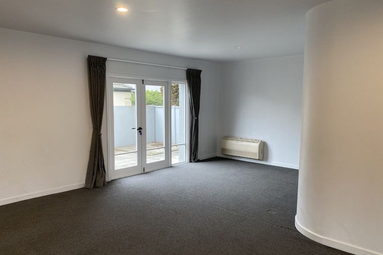 Photo of property in 68 Greers Road, Burnside, Christchurch, 8041