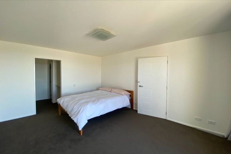 Photo of property in 18 Istana Place, Britannia Heights, Nelson, 7010