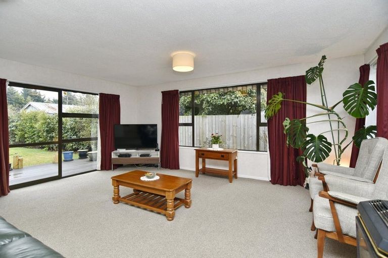 Photo of property in 88 Rangiora Woodend Road, Woodend, 7610