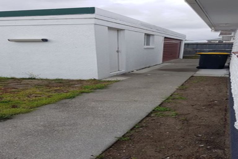 Photo of property in 12 Pandora Street, North New Brighton, Christchurch, 8083