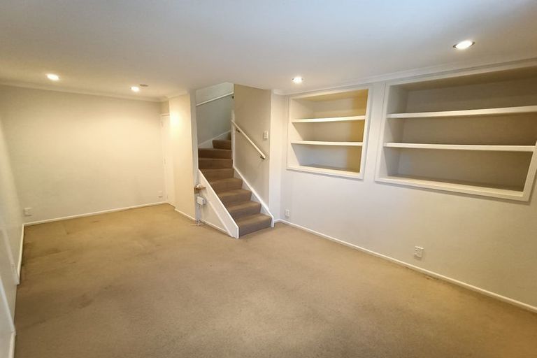 Photo of property in 42 Bracken Road, Paparangi, Wellington, 6037