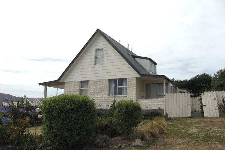 Photo of property in 3 Emerson Crescent, Diamond Harbour, Lyttelton, 8971