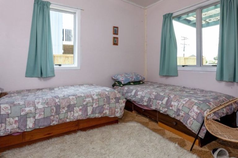 Photo of property in 306 Williamson Road, Whangamata, 3620