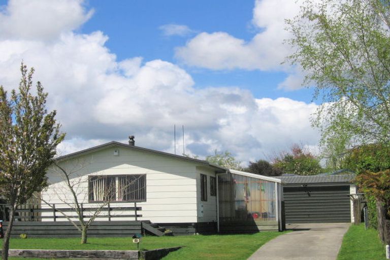 Photo of property in 25 Dickens Street, Owhata, Rotorua, 3010