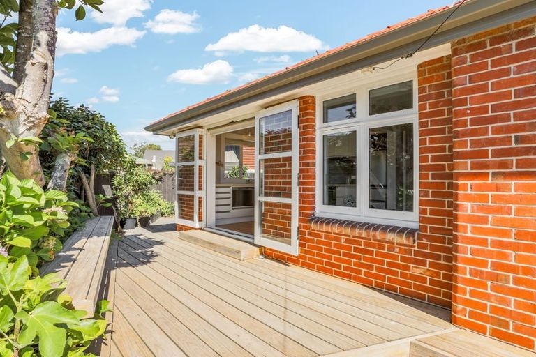 Photo of property in 71 Hamilton Avenue, Ilam, Christchurch, 8041