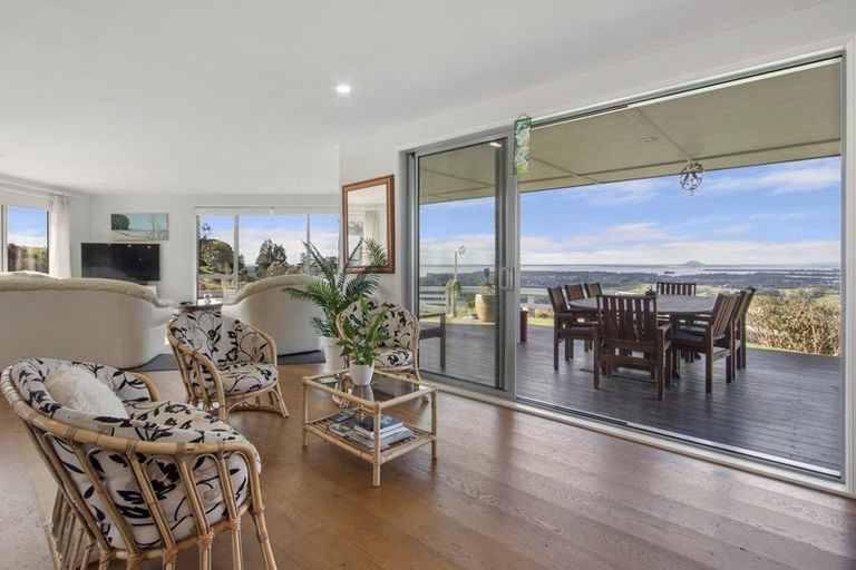 Photo of property in 345a Lindemann Road, Tahawai, Katikati, 3170