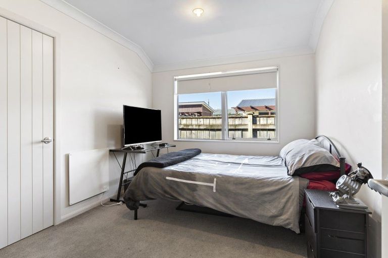 Photo of property in 24 Charles Street, Carterton, 5713