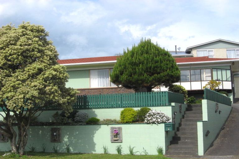 Photo of property in 3 Norwich Avenue, Spotswood, New Plymouth, 4310