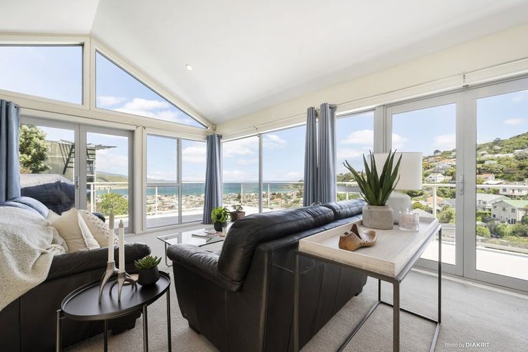 Photo of property in 30 Lerwick Terrace, Melrose, Wellington, 6023