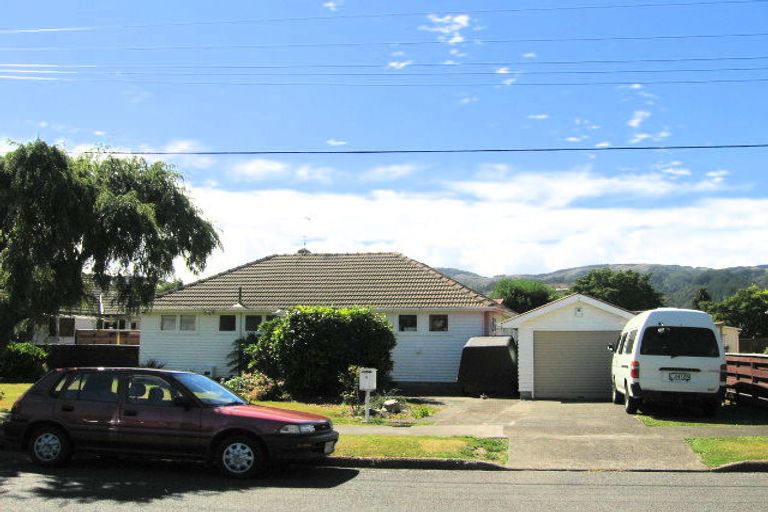 Photo of property in 8 Tennyson Street, Trentham, Upper Hutt, 5018