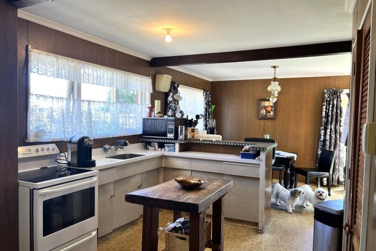 Photo of property in 35 Neptune Street, Dannevirke, 4930