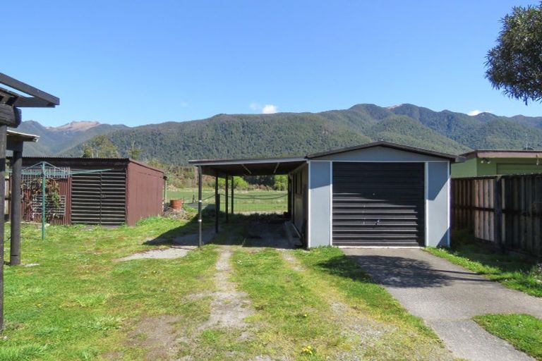 Photo of property in 41 State Highway 2, Waipatu, Hastings, 4172