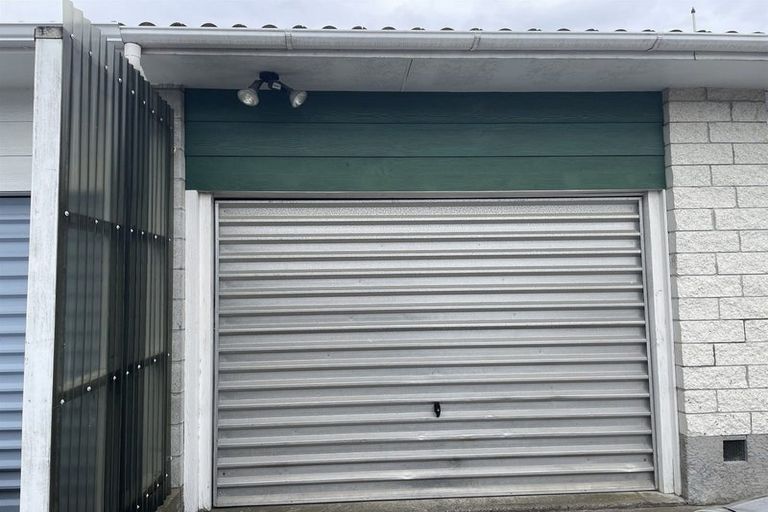 Photo of property in 70a Glenmore Avenue, Casebrook, Christchurch, 8051