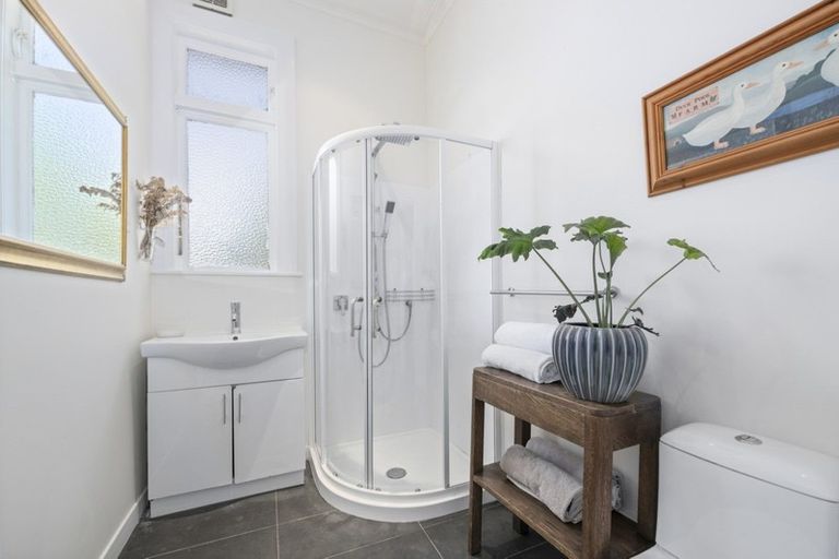 Photo of property in 25 Black Beech Street, Birchville, Upper Hutt, 5018