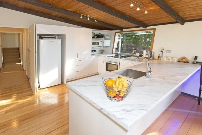 Photo of property in 193 Wade River Road, Wade Heads, Whangaparaoa, 0932