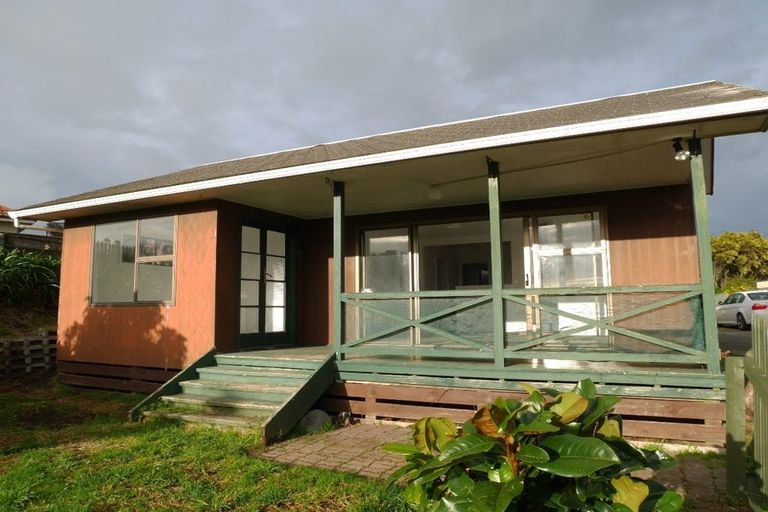 Photo of property in 122 Matai Road, Raumati South, Paraparaumu, 5032