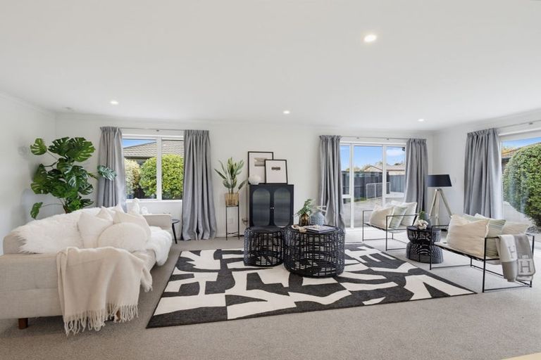 Photo of property in 10a Manahi Place, Woodend, 7610