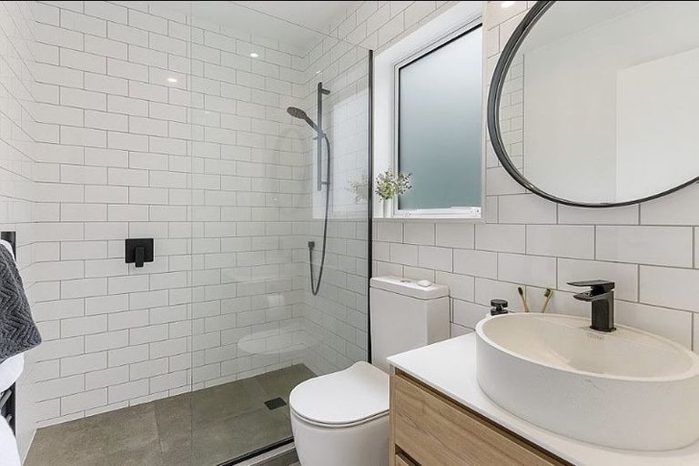 Photo of property in 77a Roseberry Avenue, Birkenhead, Auckland, 0626