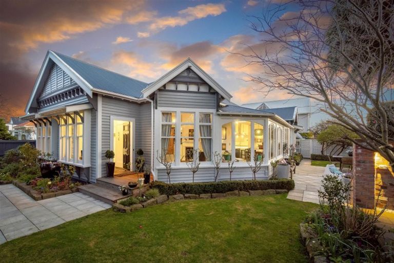 Photo of property in 121 Winchester Street, Merivale, Christchurch, 8014