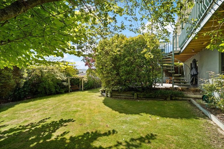 Photo of property in 33 Walton Park Avenue, Fairfield, Dunedin, 9018