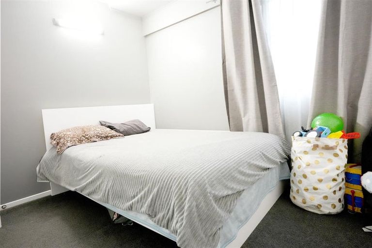 Photo of property in 9 Epsom Way, Karori, Wellington, 6012