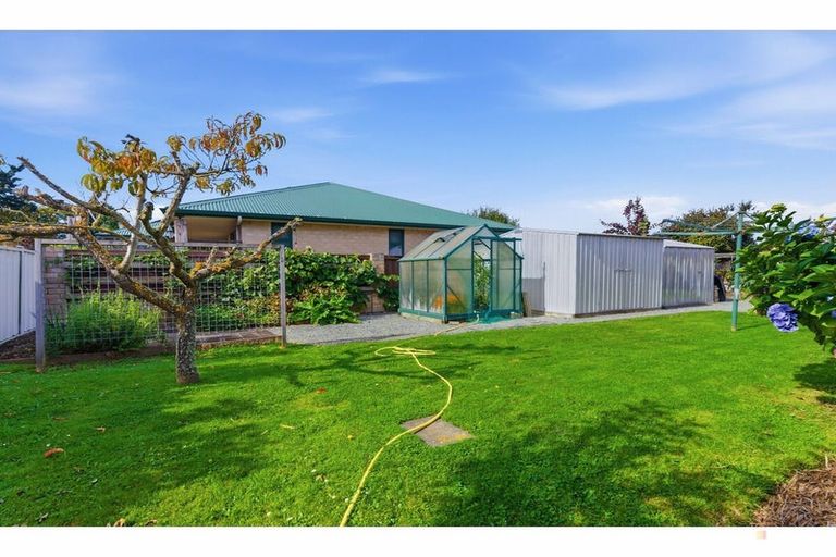 Photo of property in 11 Tancred Street, Geraldine, 7930