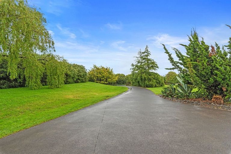 Photo of property in 34 Terry Smyth Drive, Kumeu, 0892