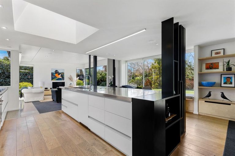 Photo of property in 10a Chevron Place, Ilam, Christchurch, 8041