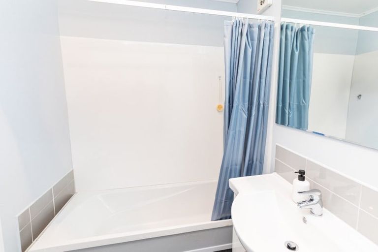 Photo of property in 32 Rimutaka Street, Trentham, Upper Hutt, 5018