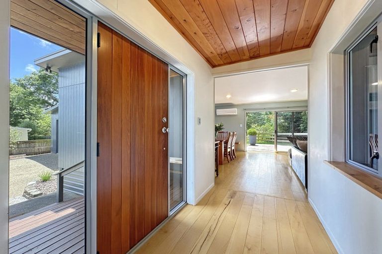 Photo of property in 6 Yasmin Lane, Kinloch, Taupo, 3377