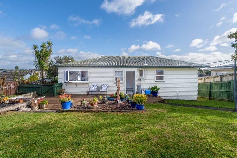 Photo of property in 3 Pauline Place, Bucklands Beach, Auckland, 2014