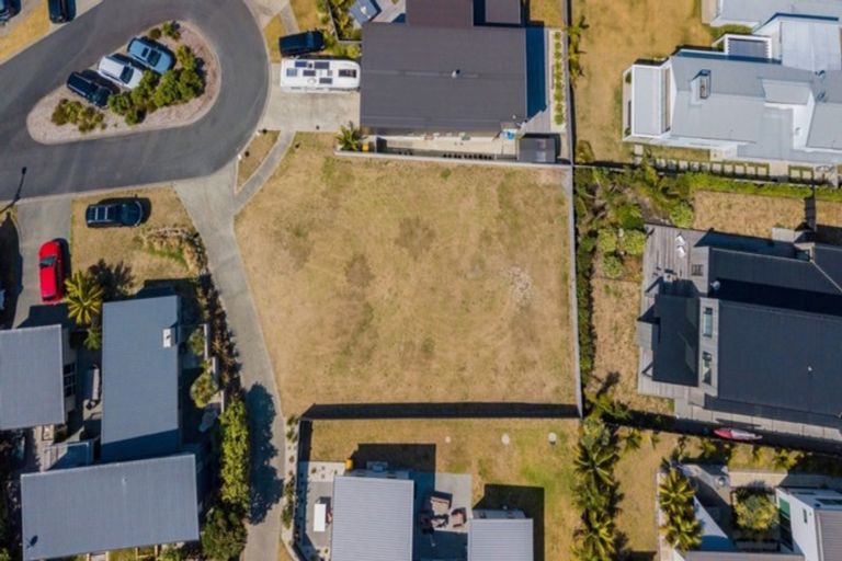 Photo of property in 14 Patiki Place, Omaha, 0986