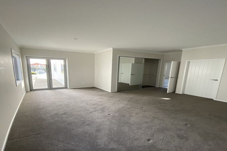 Photo of property in 19 Rue D' Amarres, Gulf Harbour, Whangaparaoa, 0930