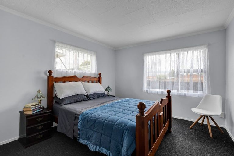 Photo of property in 19a Tukapa Street, Westown, New Plymouth, 4310