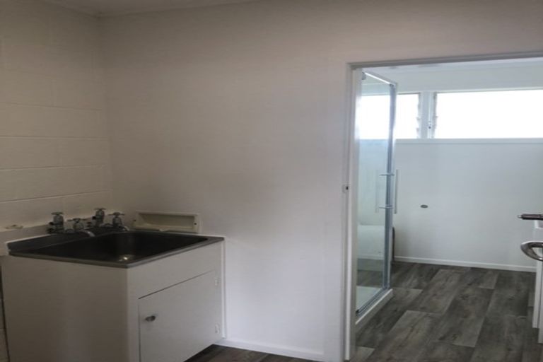 Photo of property in 2/76 Tawa Street, Melville, Hamilton, 3206