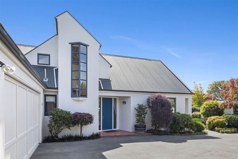 Photo of property in 9a Hamilton Avenue, Ilam, Christchurch, 8041