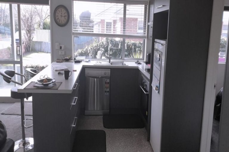 Photo of property in 2/192 Woodham Road, Linwood, Christchurch, 8062