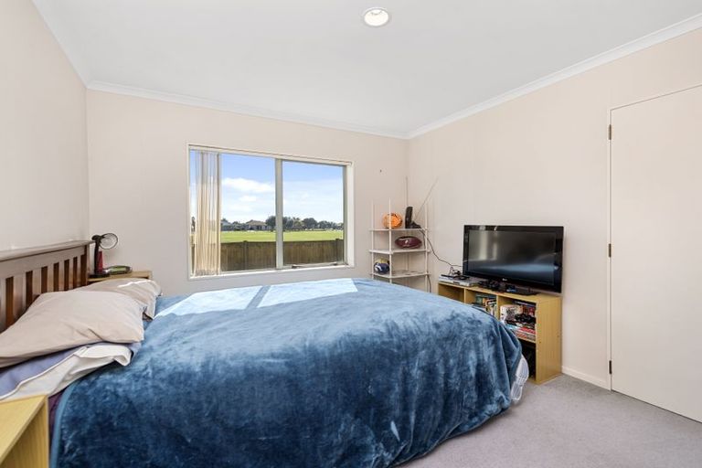 Photo of property in 8 Beachlands Place, Papamoa Beach, Papamoa, 3118