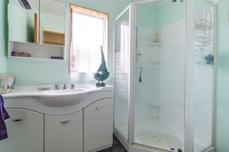 Photo of property in 55 Rigden Road, Opua, 0272