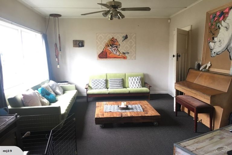 Photo of property in 2a Kelly Road, Cambridge, 3434