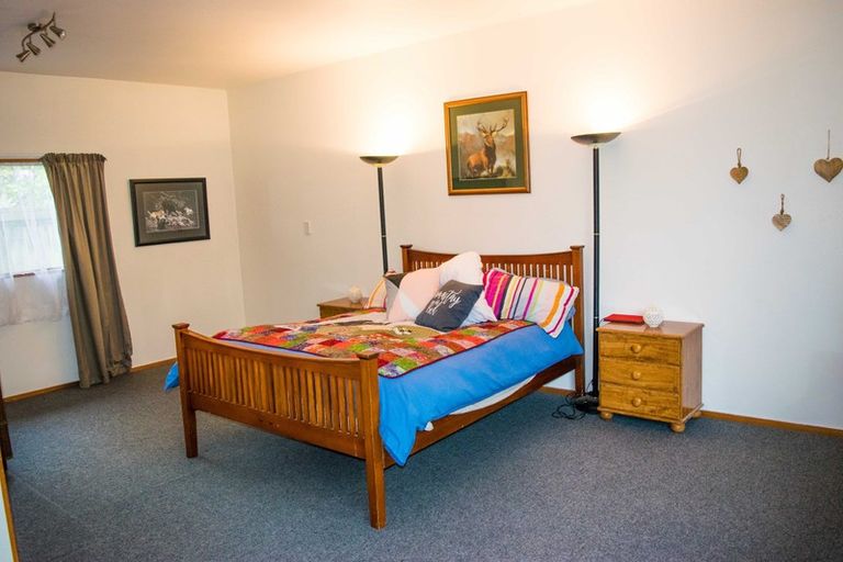 Photo of property in 32 Kowhai Avenue, Rangiora, 7400