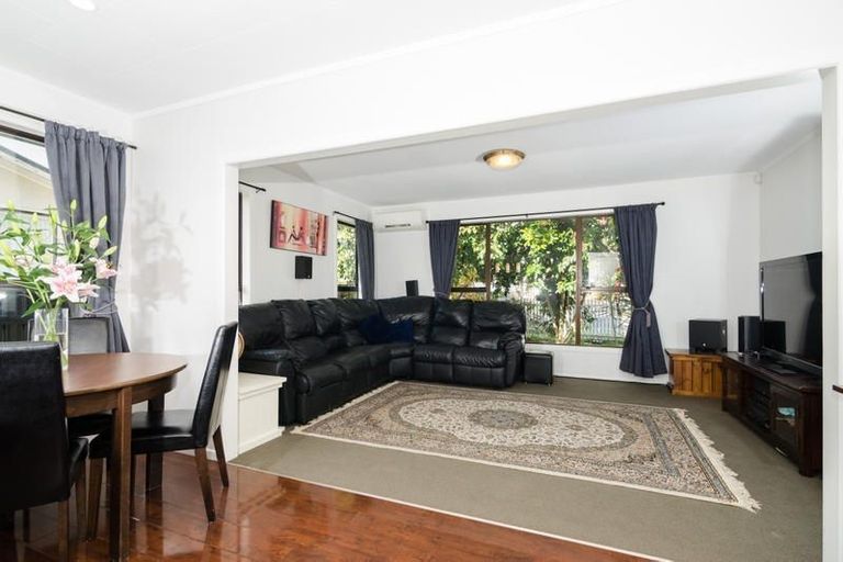 Photo of property in 51 Pinedale Place, Henderson, Auckland, 0610